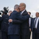 خبير أميركي يكشف أسباب الدعم الأميركي اللامحدود لإسرائيل