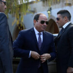 خبير إسرائيلي يحذر نتنياهو من تحركات مصر والسيسي