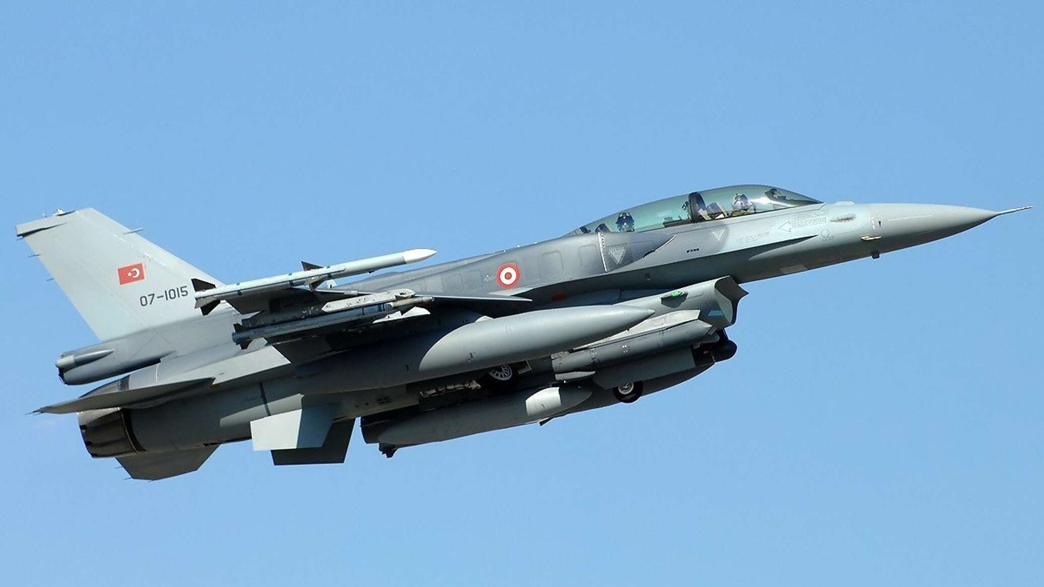 وتأمل تركيا في إتمام صفقة طائرات F-16 مع الولايات المتحدة دون شروط